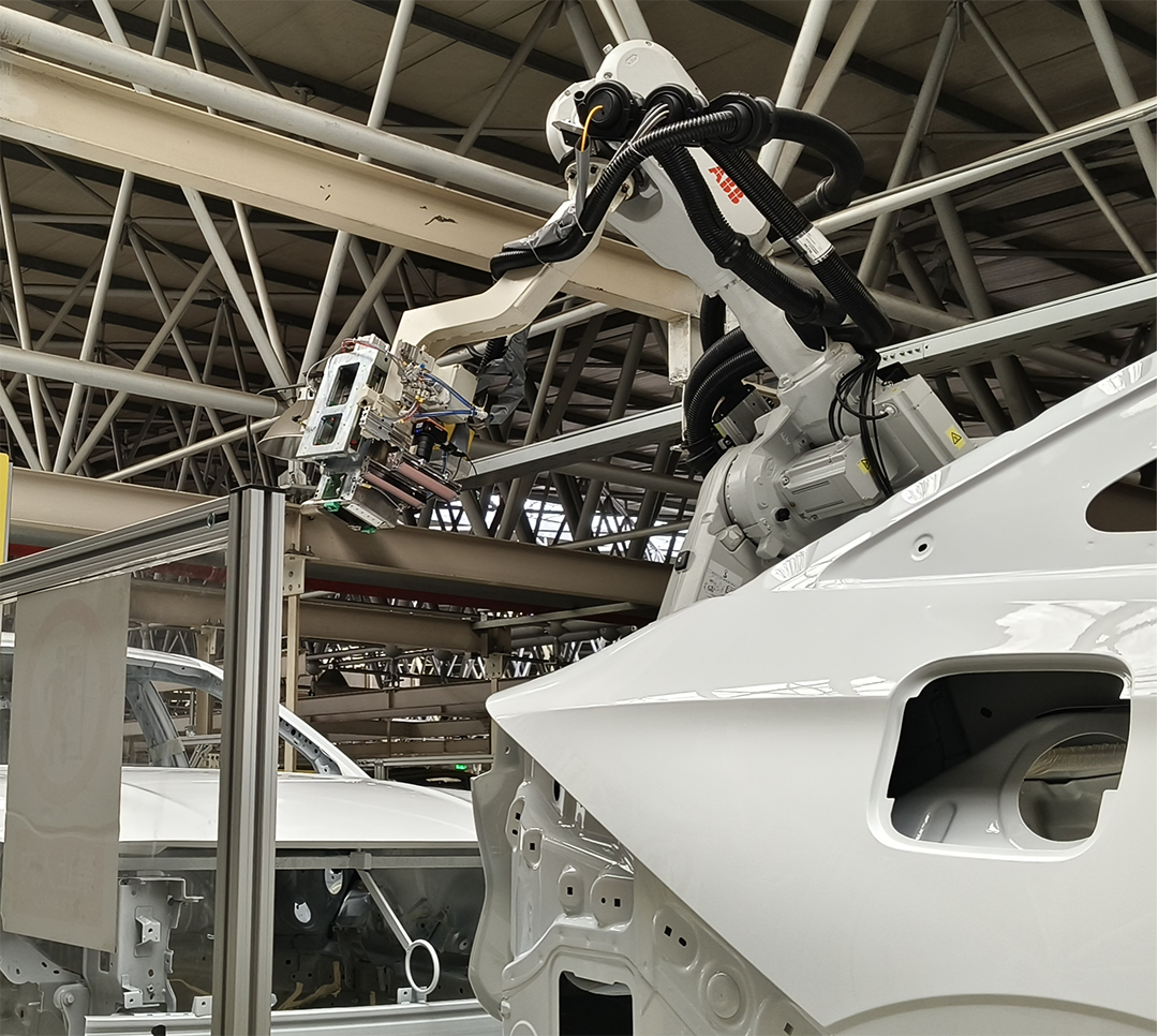 Robot Laser VIN Deep Marking Solution for Confined Final Assembly Lines Robot Laser VIN Deep Marking Solution for Confined Final Assembly Lines